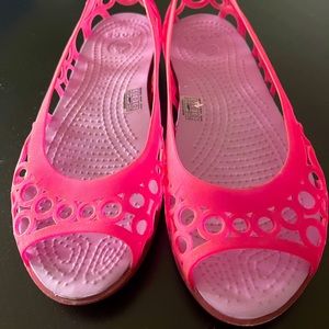 Crocs pink ballet flats